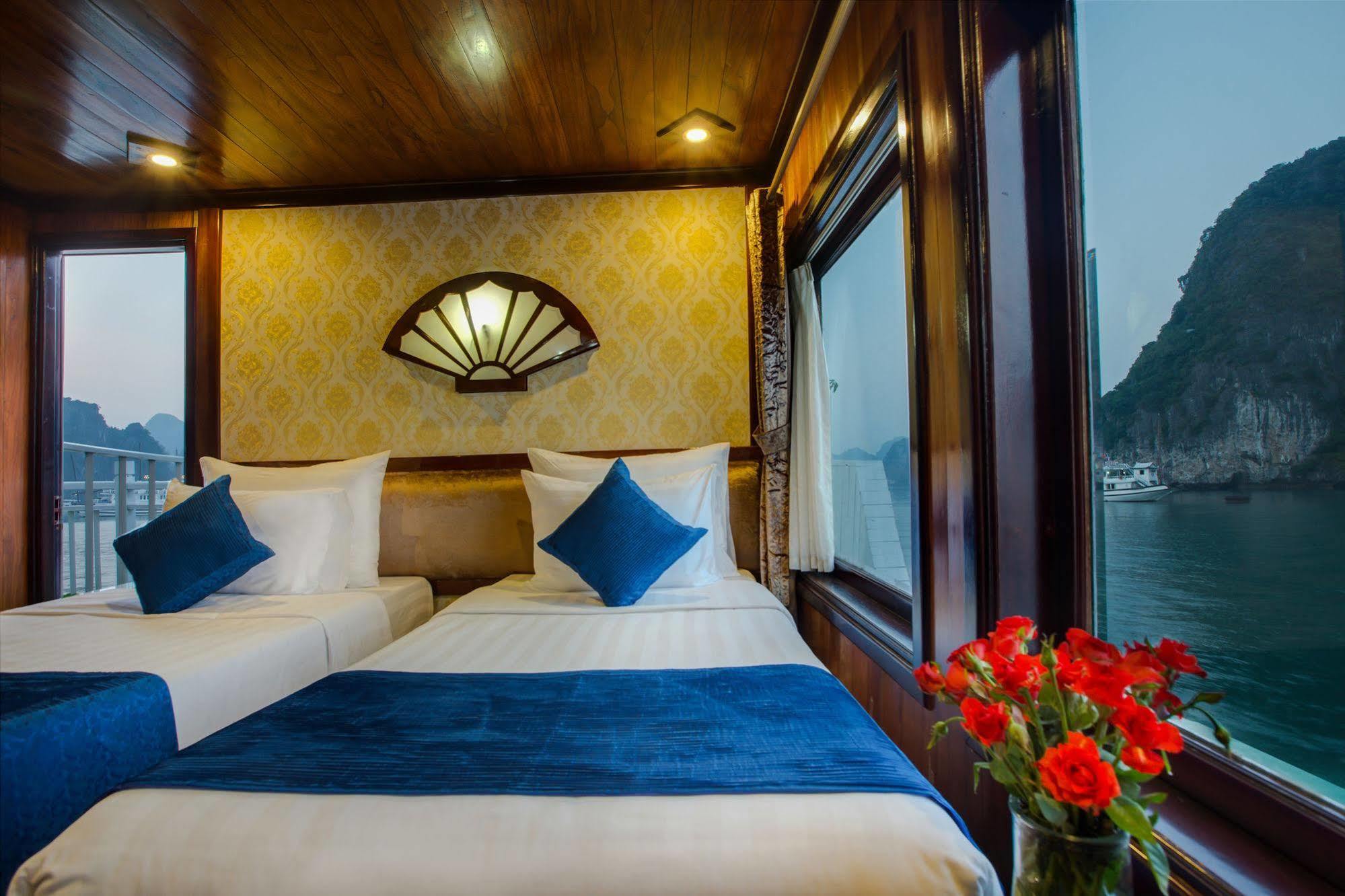 Flamingo Luxury Cruises Hotel Ха Лонг Екстериор снимка