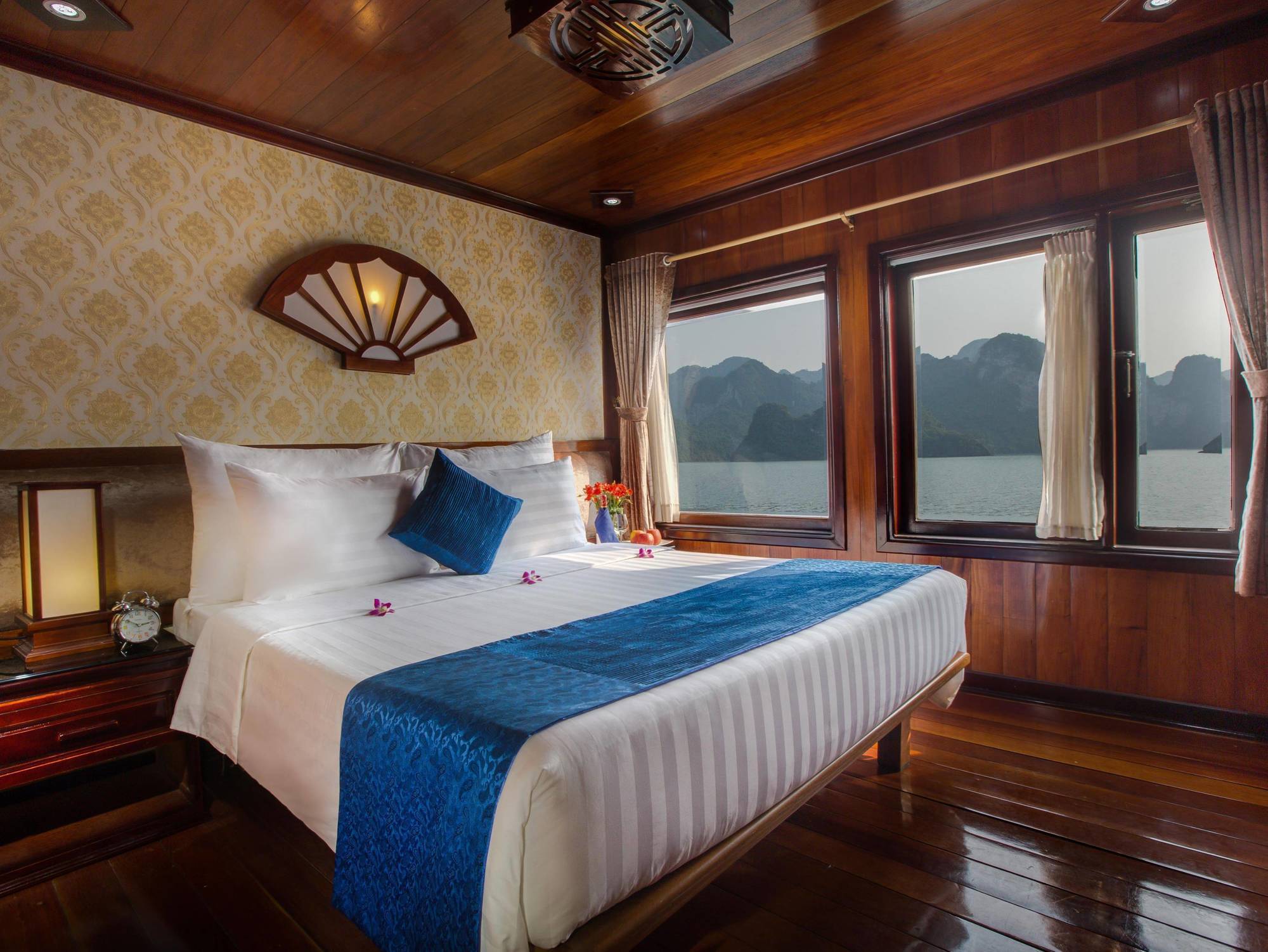 Flamingo Luxury Cruises Hotel Ха Лонг Екстериор снимка
