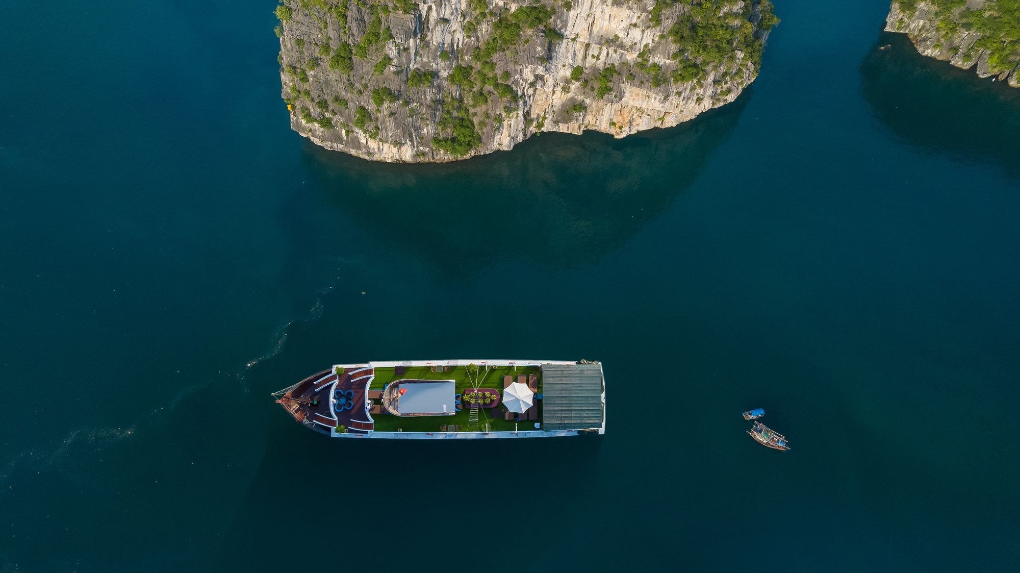 Flamingo Luxury Cruises Hotel Ха Лонг Екстериор снимка