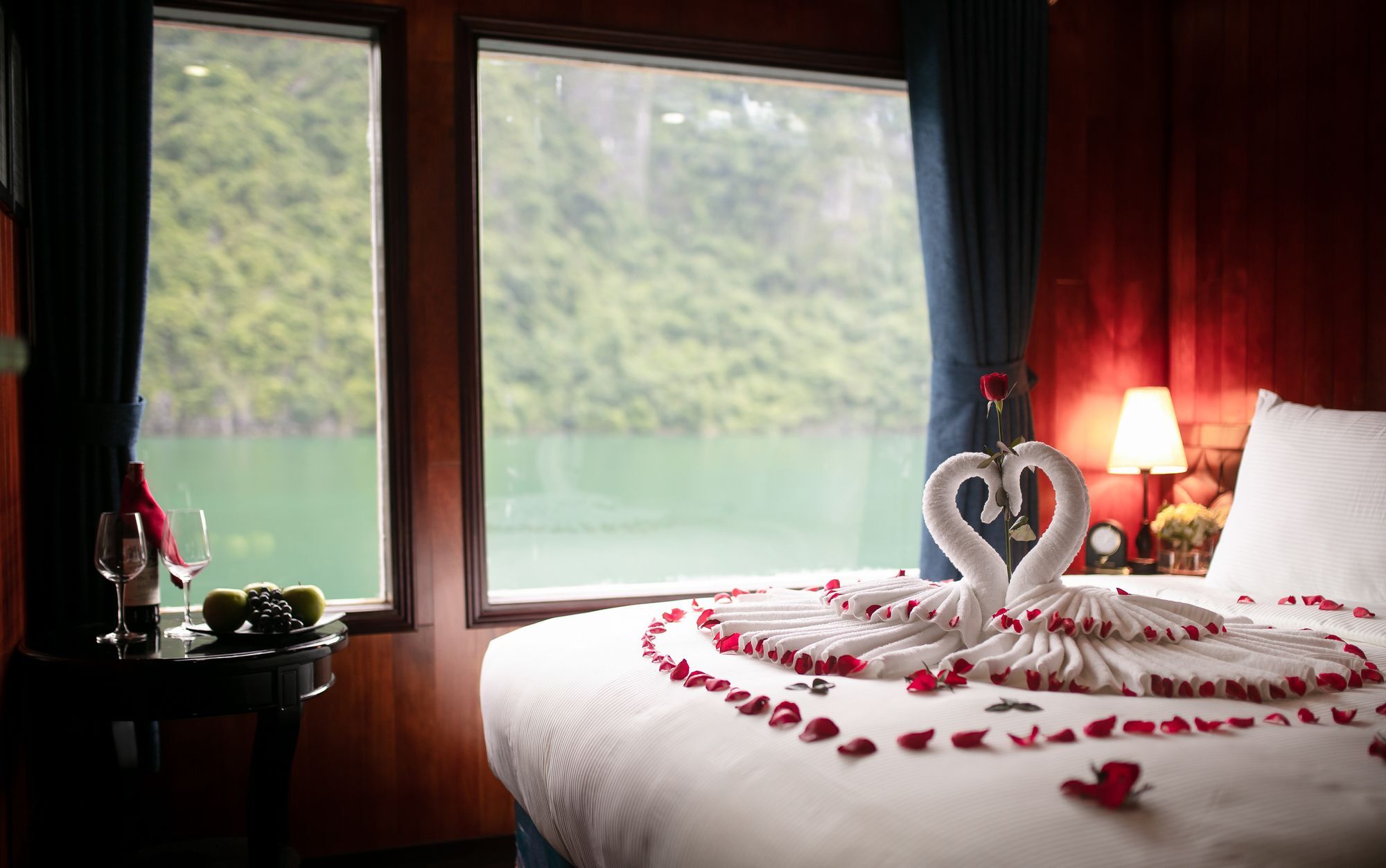 Flamingo Luxury Cruises Hotel Ха Лонг Екстериор снимка